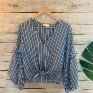 Anthro - Lavender Field Bell-sleeve Top size S